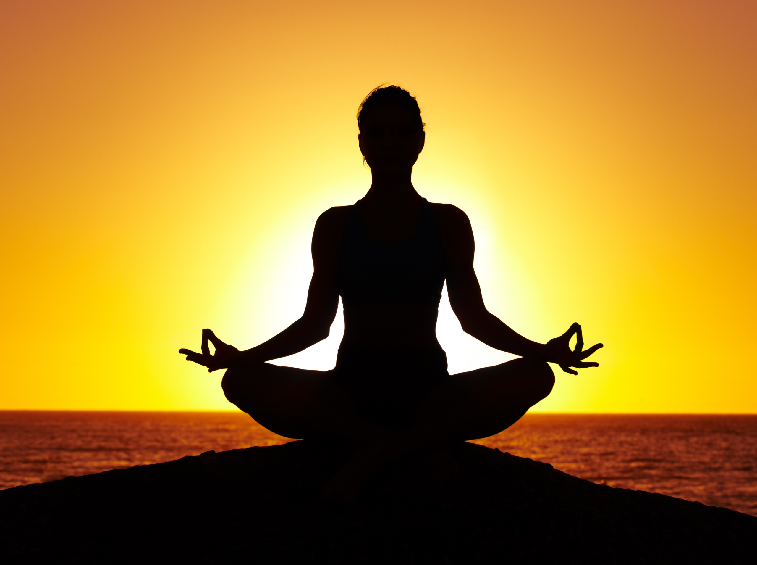 Yoga and Prosecco Events: London's Urban Wellness Guide